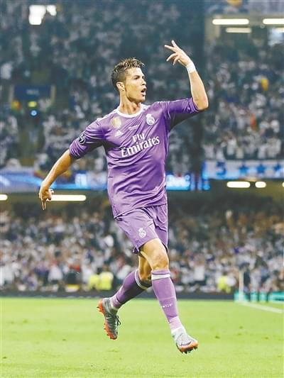 本届女子世 本届女子世